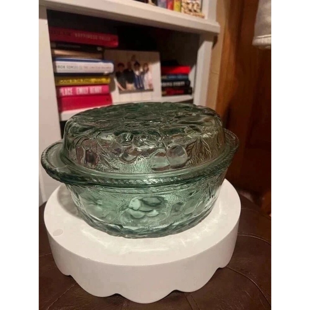 Anchor Hocking Libby Orchard Casserole covered dish